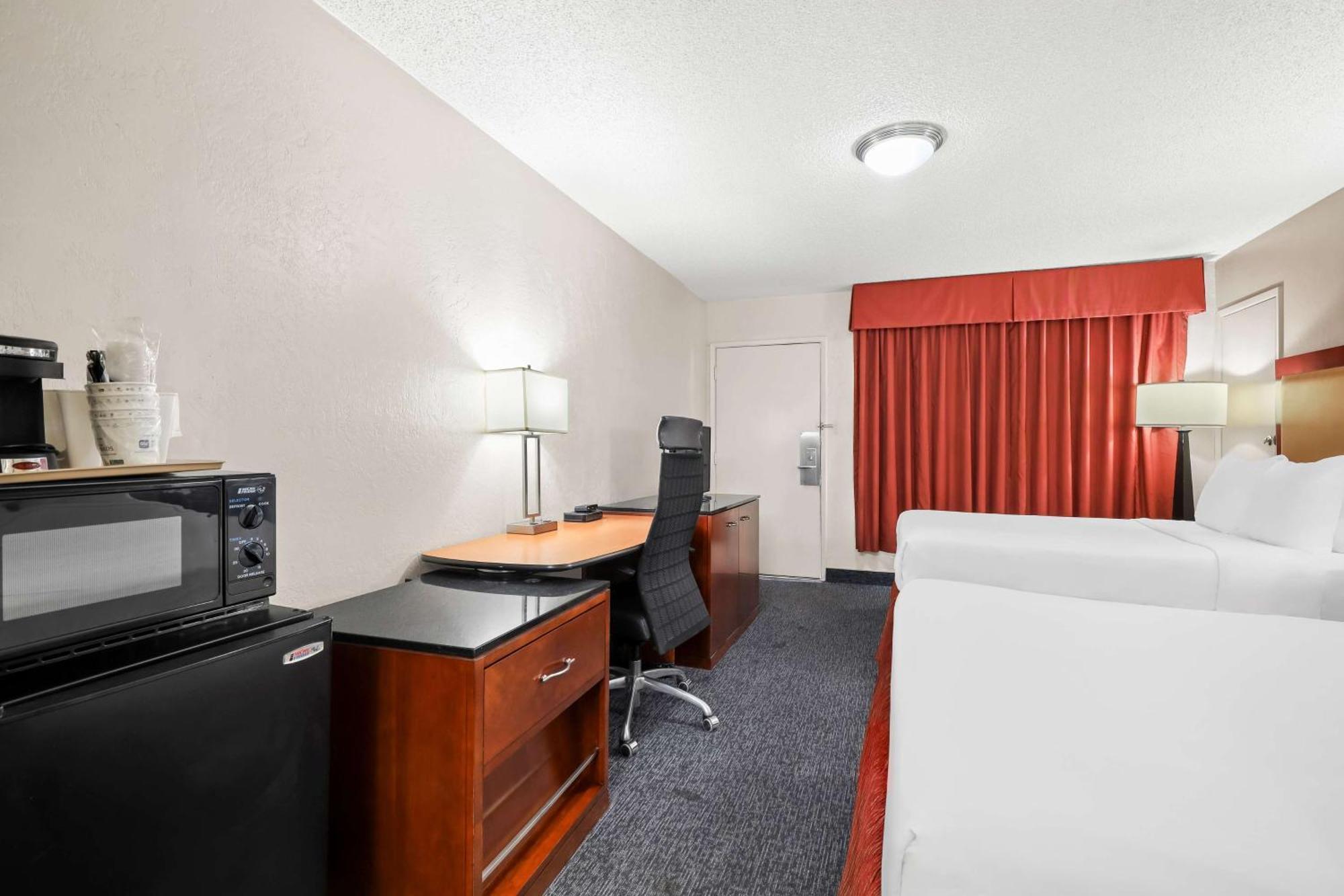 Surestay Hotel By Best Western Blythe Bagian luar foto