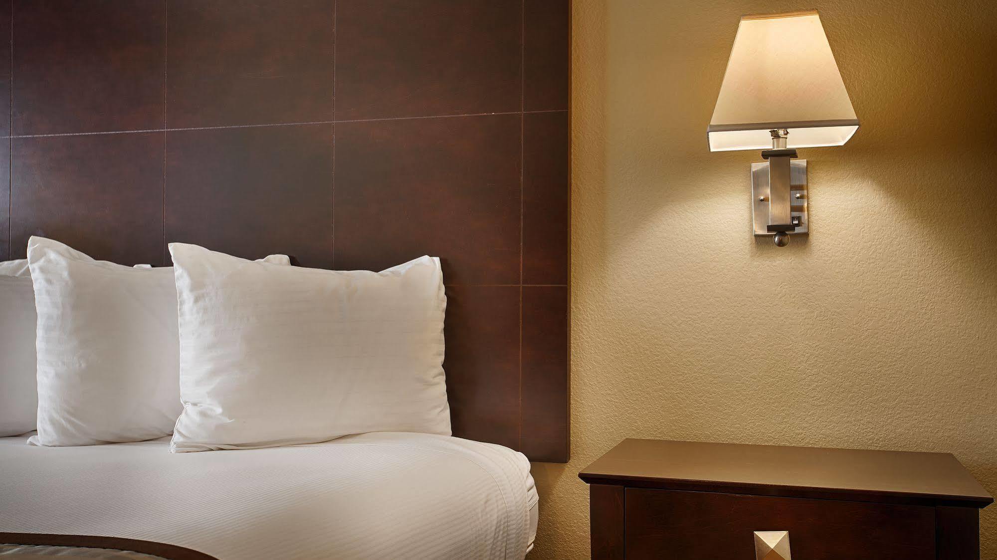 Surestay Hotel By Best Western Blythe Bagian luar foto